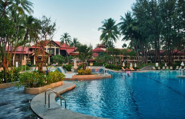 Paradise Point Resort