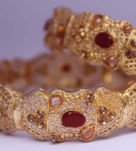 Wedding Vendors, Wedding Photographers, Makeup Artists, Wedding Venues Listing Category Artificial Jewellery