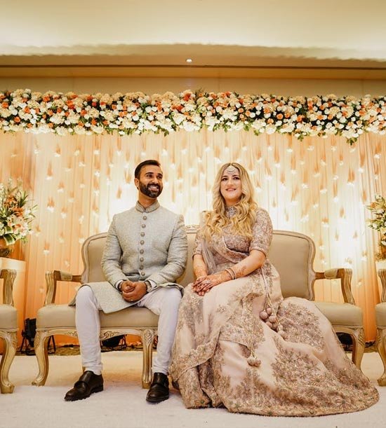 Wedding Vendors, Wedding Photographers, Makeup Artists, Wedding Venues Listing Category Wedding Decorations