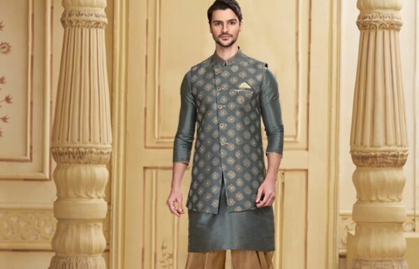 Sachin’s Men’s World